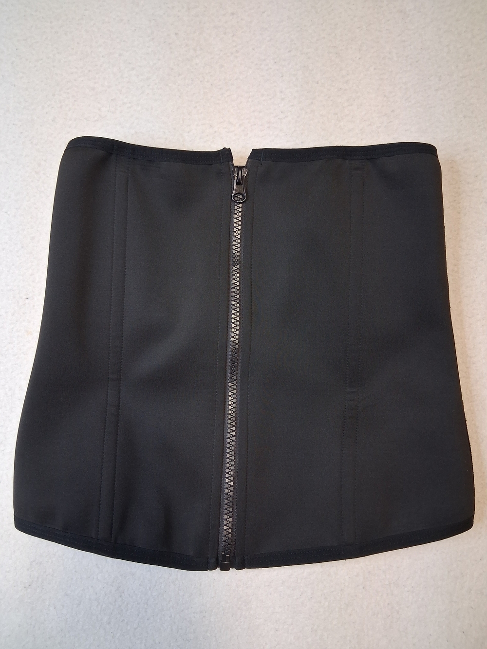 Black Front-Zip Waist Shaper - Sleek Sculpting Support
